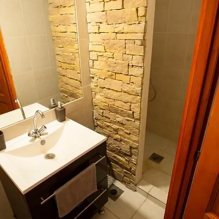Apartamento Spacious 2br Flat In The Centre With The Best View