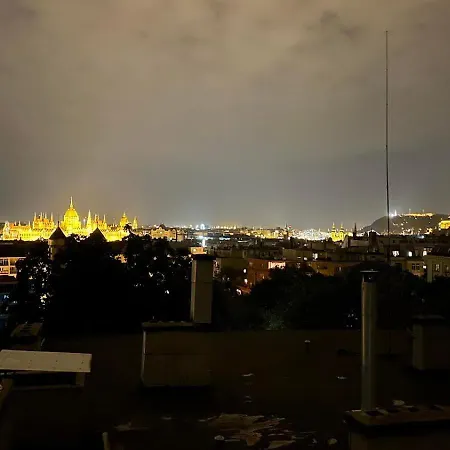 Spacious 2br Flat In The Centre With The Best View