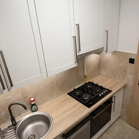 Spacious 2br Flat In The Centre With The Best View