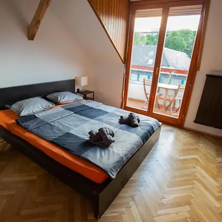 Spacious 2br Flat In The Centre With The Best View Apartment Budapest