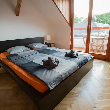 Apartment Spacious 2br Flat In The Centre With The Best View